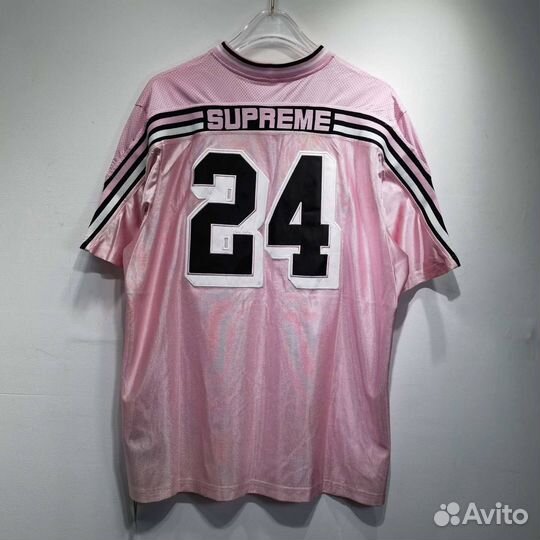 Футболка supreme