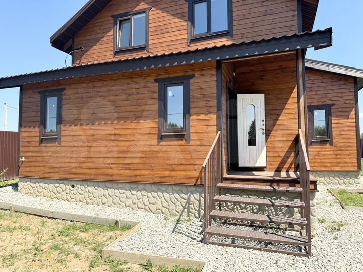 Дом 155 м² на участке 7,5 сот.