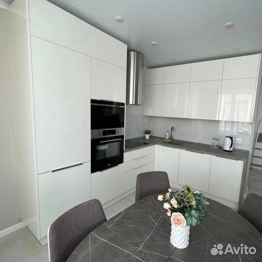 Кухня модульная белая