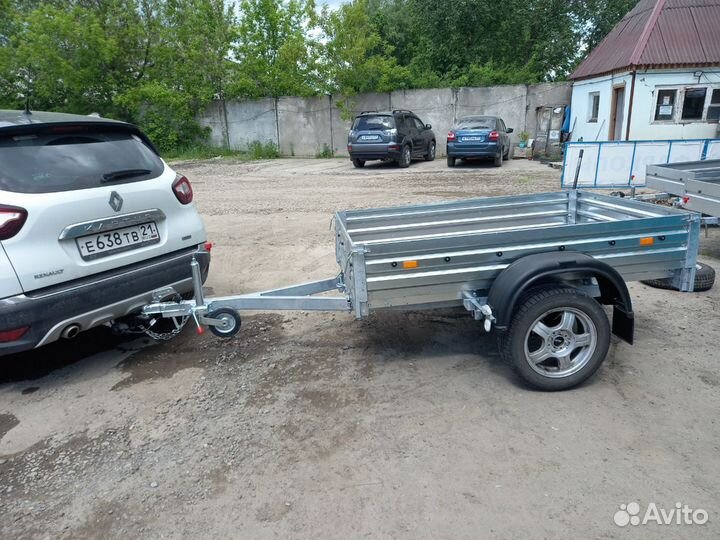 Прицеп с крышкой. Для хозяйства, строительства