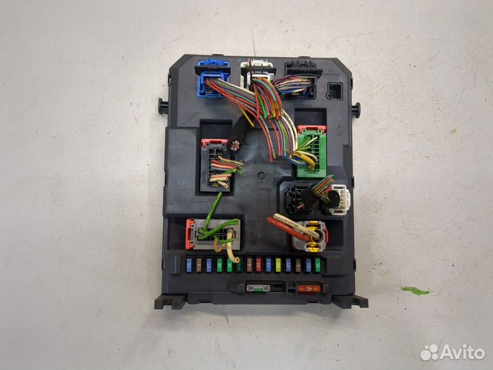 Блок предохранителей Citroen C3 picasso, 2010