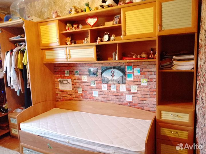 В дар - детская кровать от 3 лет с матрасом бу