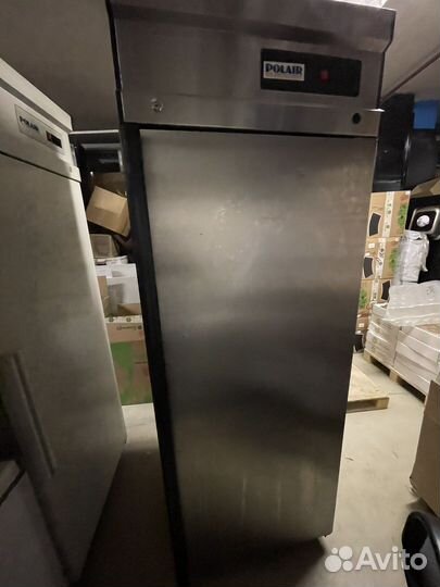 Холодильный шкаф polair