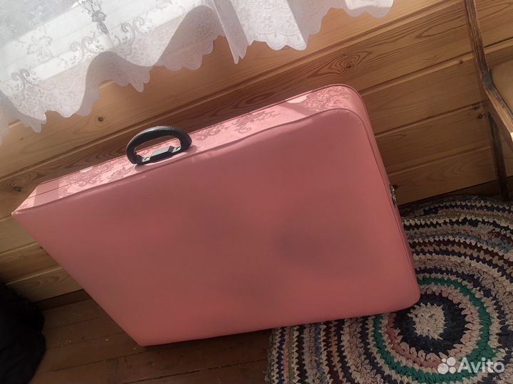 Кушетка для наращивания ресниц