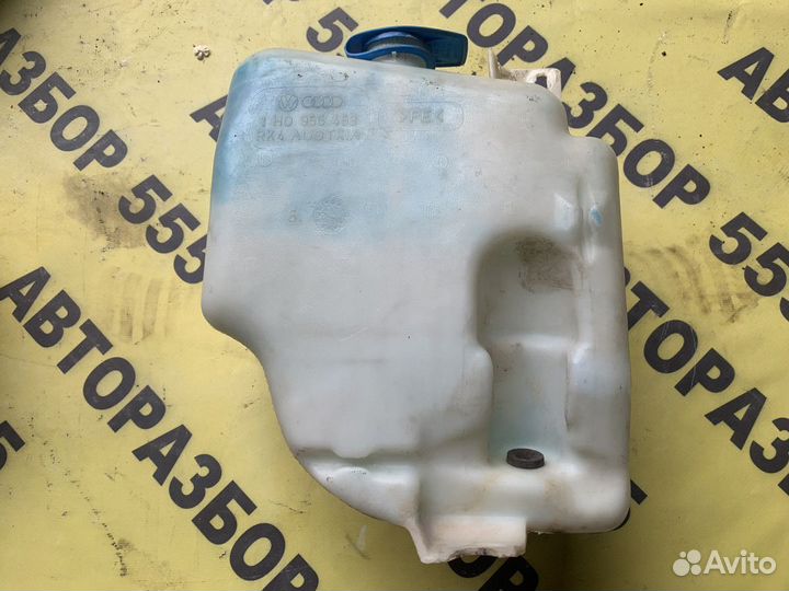 Бачок омывателя VW Vento