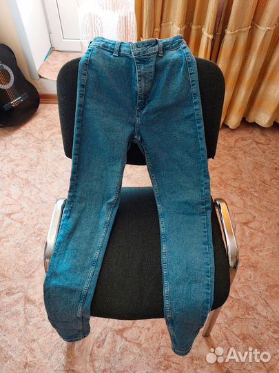 Джинсы женские bershka 34