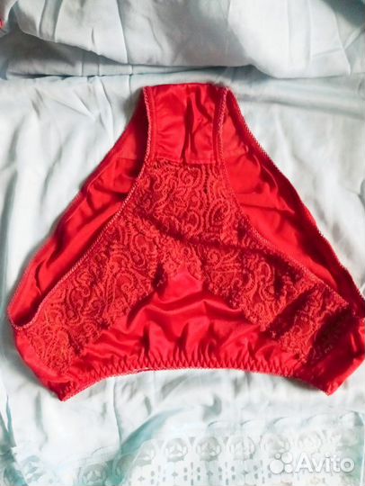 Бюстгальтер и трусики