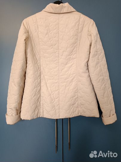 Куртка стеганная женская