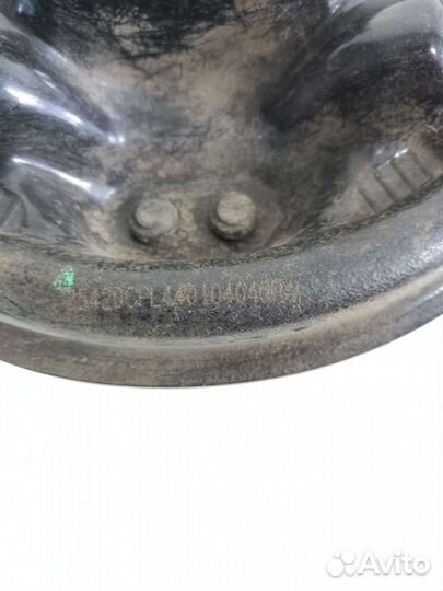 Цапфа задняя левая Renault Logan Stepway