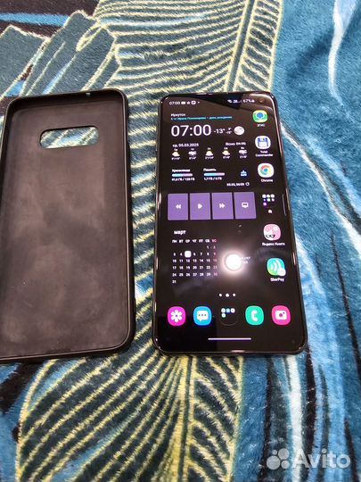 Samsung Galaxy S10e, 6/128 ГБ