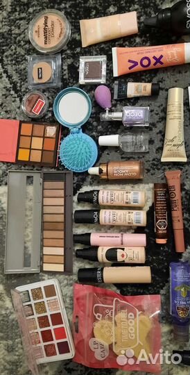 Набор косметики пакетом