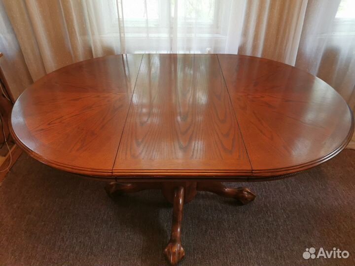 Стол (Малайзия) из дерева гевеи отличный