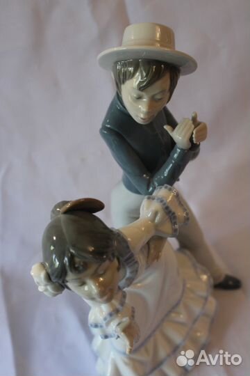 Фарфор статуэтка (NAO) Цыгане