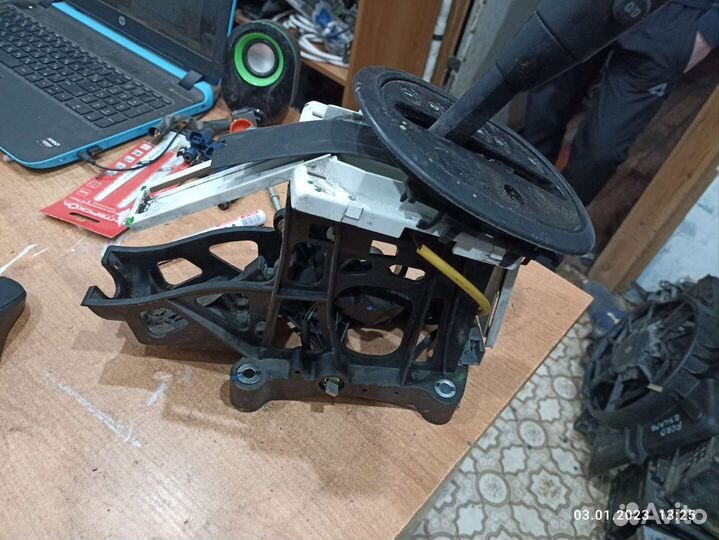 Селектор АКПП Ford Escape USA Maverick