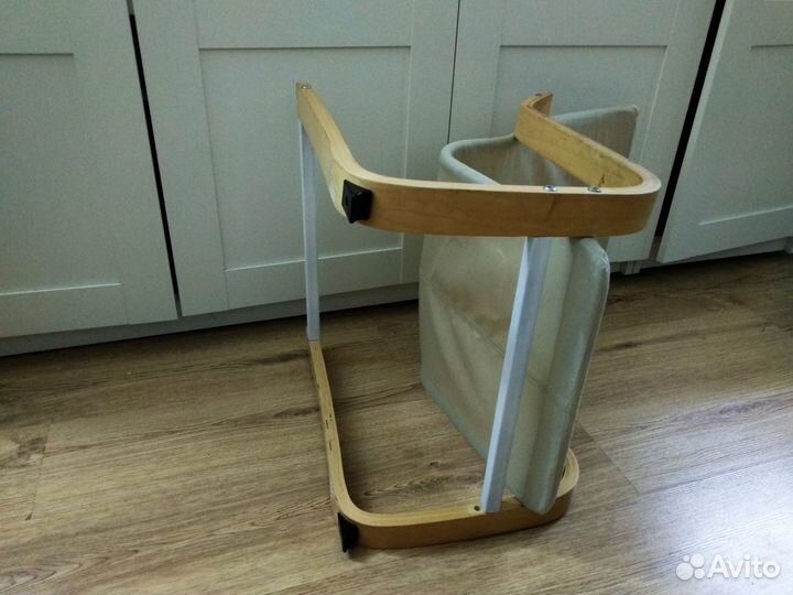 Стул поэнг детский