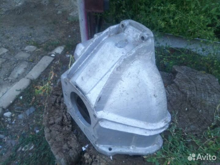 Картер сцепления (колокол) газ-24