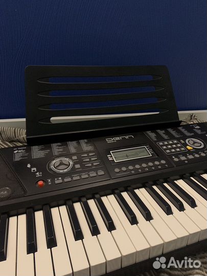 Синтезатор Denn dek610