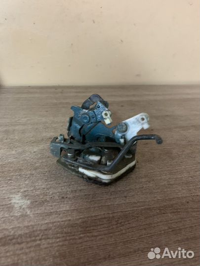 Замок двери задней Accent 1