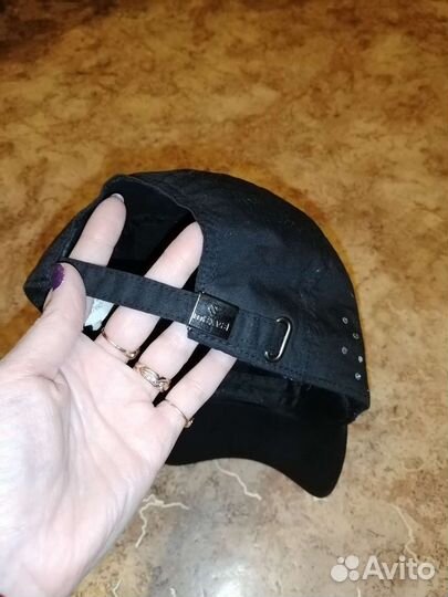 Кепка женская новая