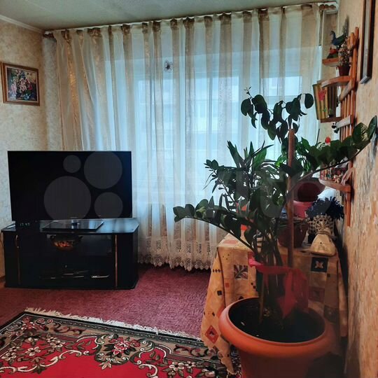 2-к. квартира, 44 м², 3/5 эт.