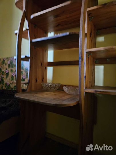 Компьютерный столик или подставка