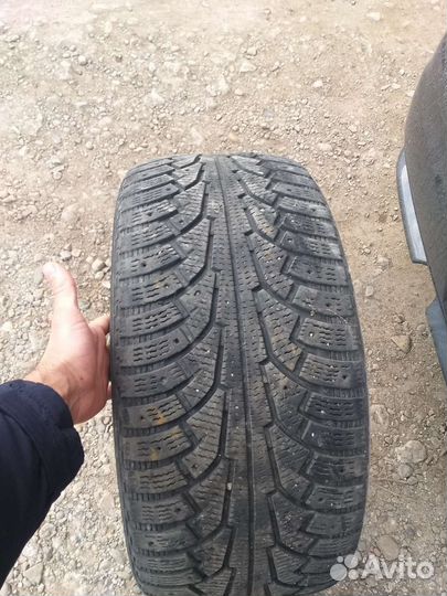 Nokian Tyres Hakkapeliitta 5 275/40 R20 и 275/40 R20