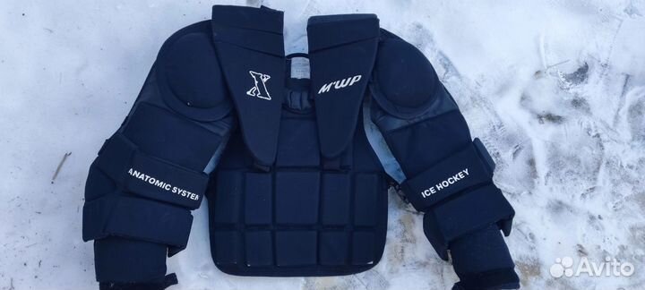 Хоккейная вратарская форма