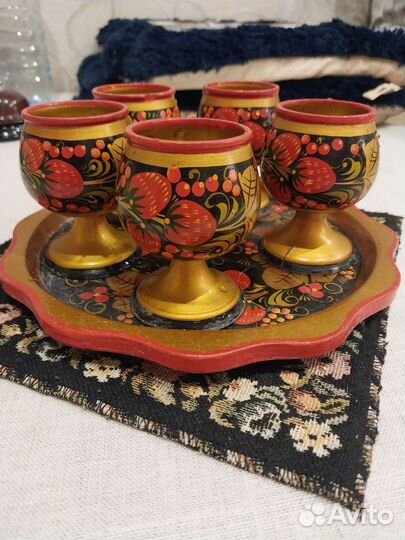 Поднос и 5 рюмок Хохлома