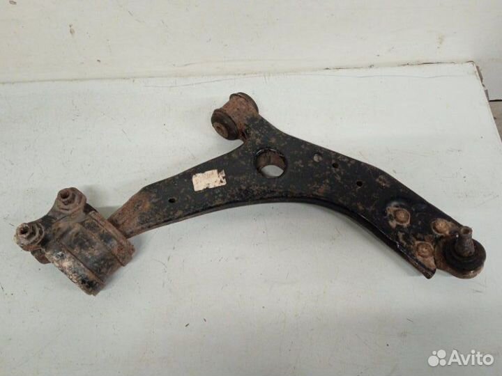 Рычаг передний правый Ford Focus 2 2005-2011