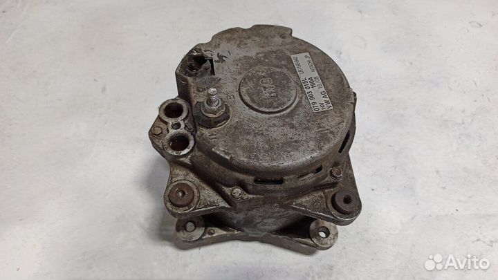 Генератор 079903015L Audi Q7 2007-2015г