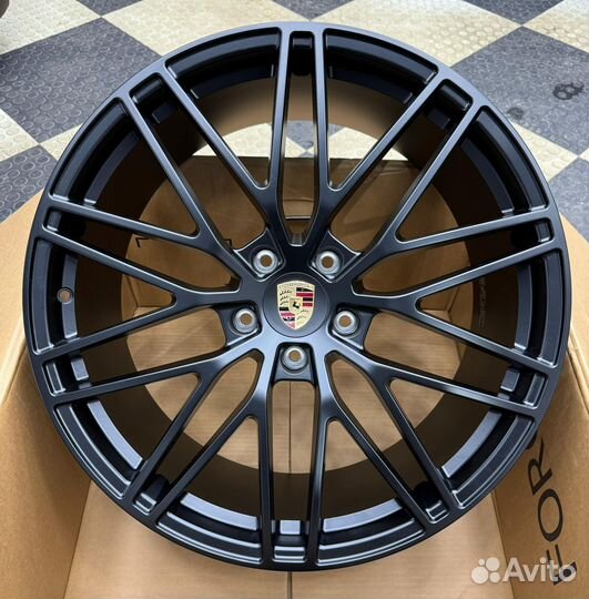Кованые диски R21 RS Spider Porsche Cayenne 957