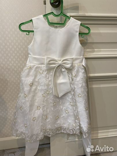 Нарядное платье рост 104 на 4 года