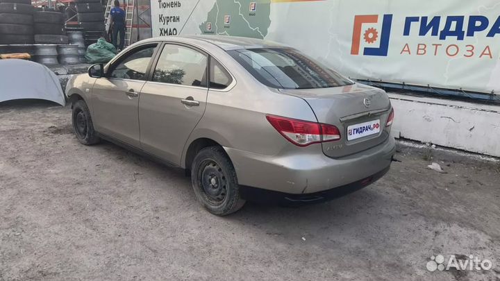 Кнопка обогрева заднего стекла Nissan Almera (G15)