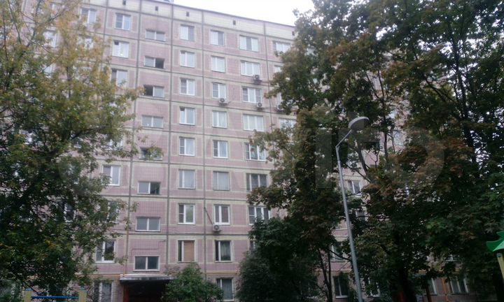 Комната 12 м² в 3-к., 1/9 эт.