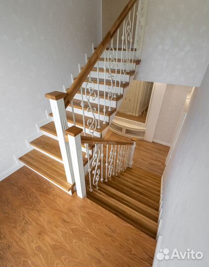 Лестница из дуба