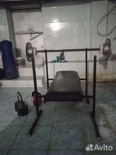 Стойка для штанги