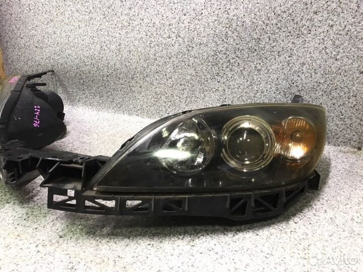 Фара Mazda 3 BK 2005
