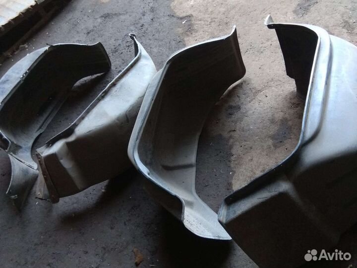 Лакера подкрылки УАЗ буханка