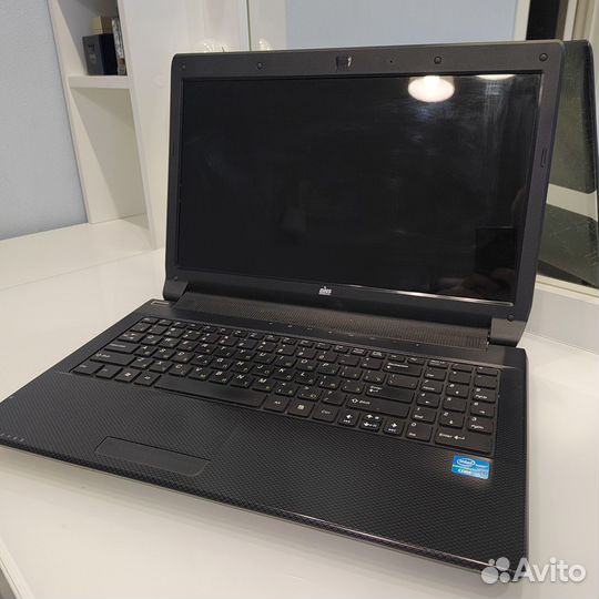 Ноутбук DNS A35FE