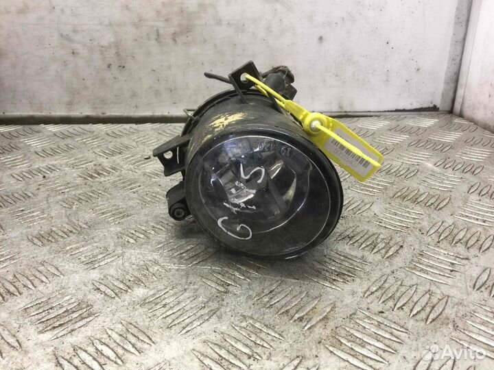 Фара противотуманная левая Volkswagen Polo AUA