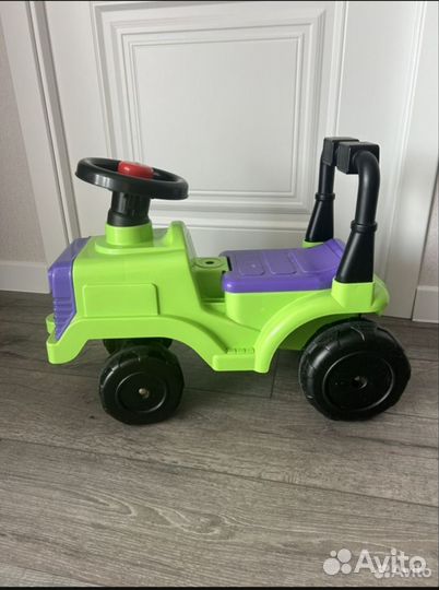 Трактор-каталка полесье