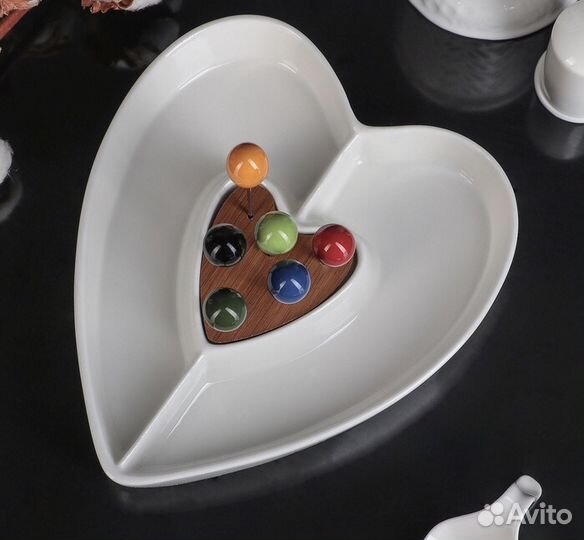 Блюдо «Сердце», новое в коробке, размер 24х20