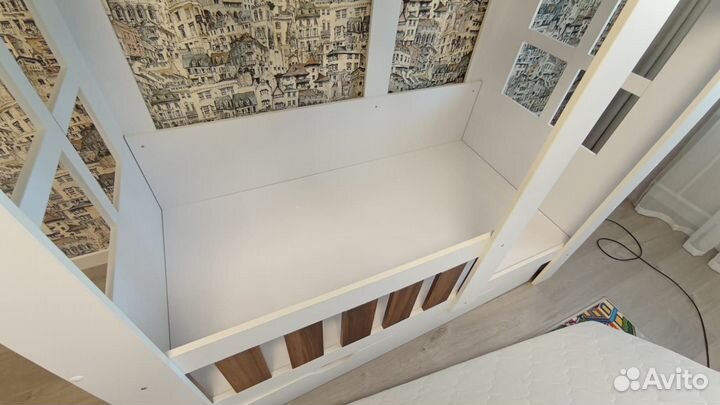 Детская кровать домик с матрасом