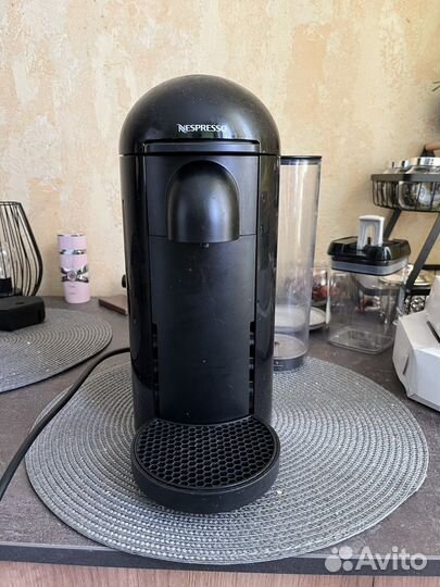 Кофемашина nespresso