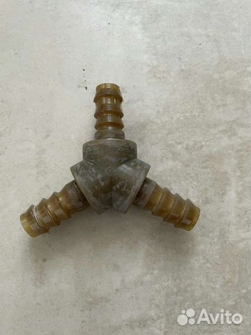 Тройник разветвитель для шланга