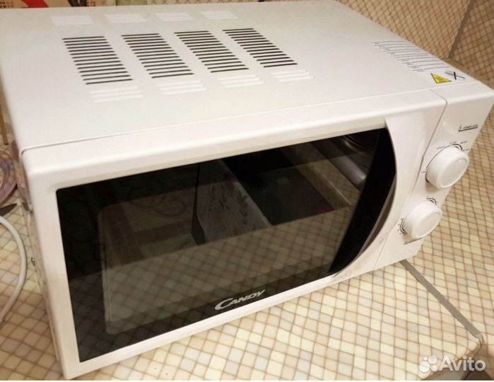 Микроволновая печь Candy cpmw2070M