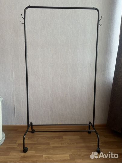 Вешалка напольная