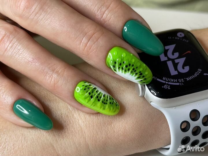 Маникюр, педикюр