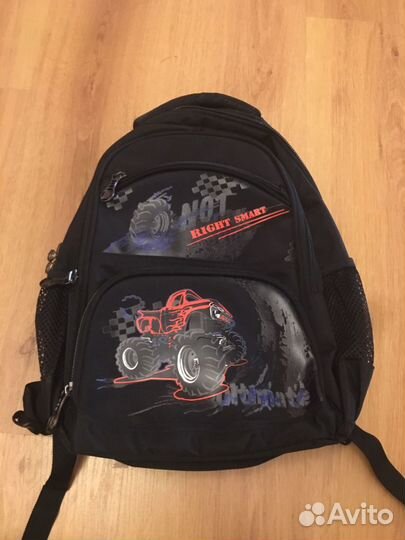 Рюкзак школьный