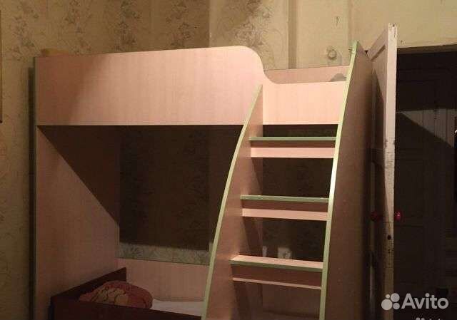 Двухъярусная кровать б/у для детей